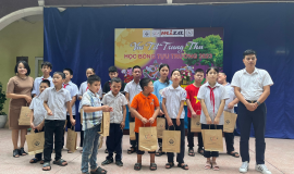 MIZA THĂM VÀ TẶNG QUÀ CÁC EM HỌC SINH KHUYẾT TẬT TRƯỜNG CHUYÊN BIỆT BÌNH MINH